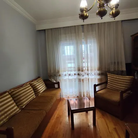 σπίτι τετράκλινο με θεα Apartamento Florina