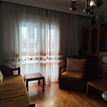 דירה σπίτι τετράκλινο με θεα פלורינה